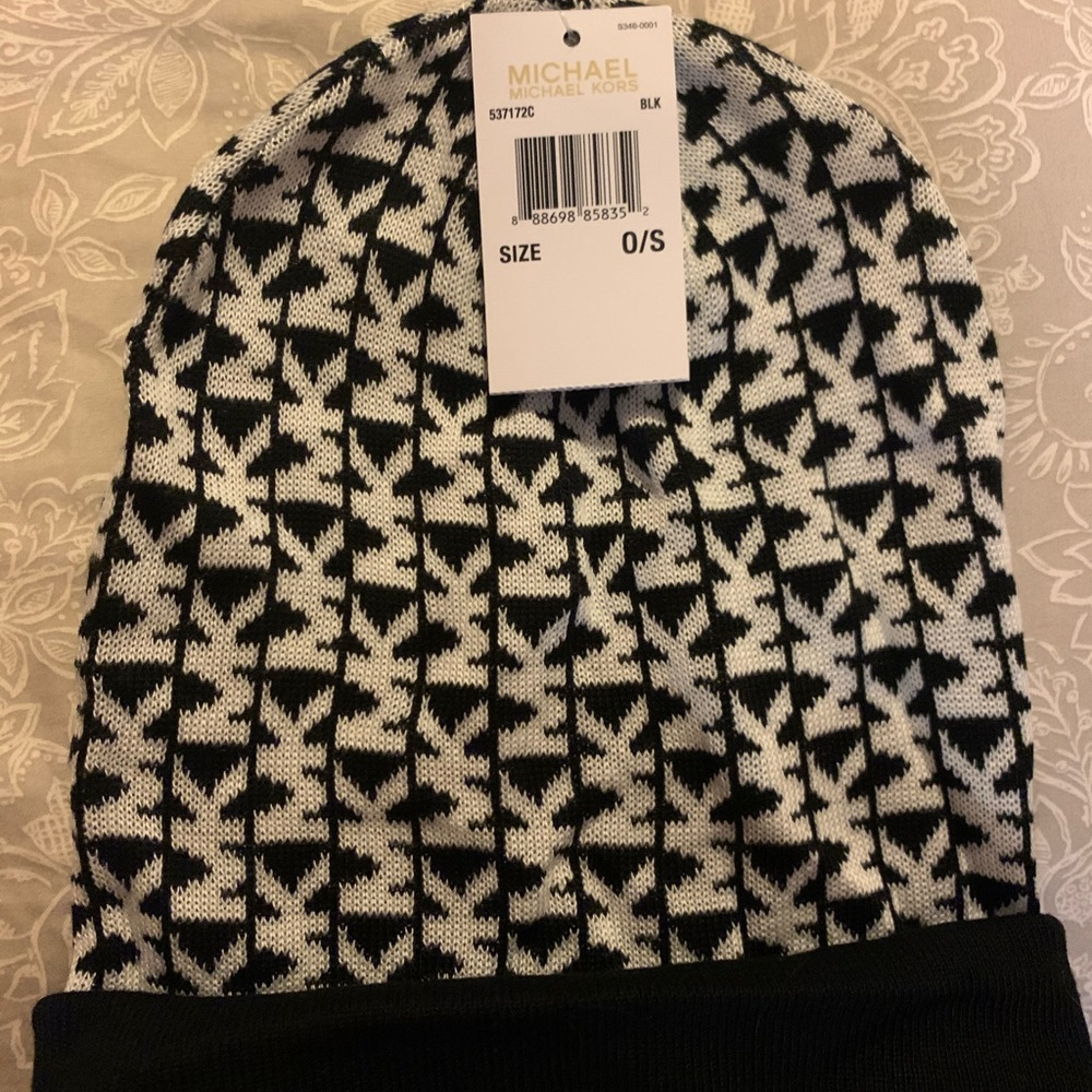 Michael Kors sock hat